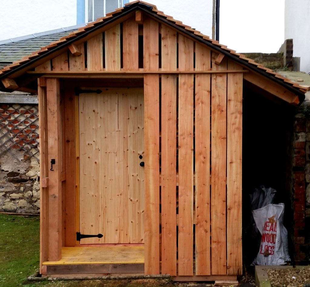 Thomson Cladding Front View showing the Extended Roof | Thomson Timber